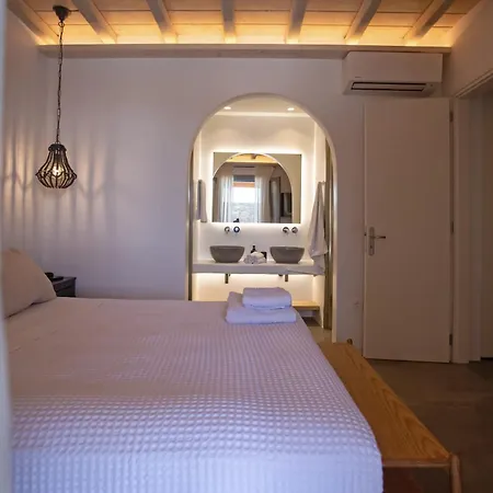 Mykonian Luxury Filyra - Private Pool فيلة Plintri
